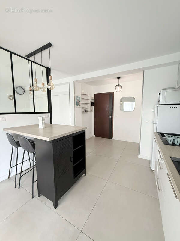 Le mourillon - appartement 1 piece 30m2 + veranda 13m2 - photo 3