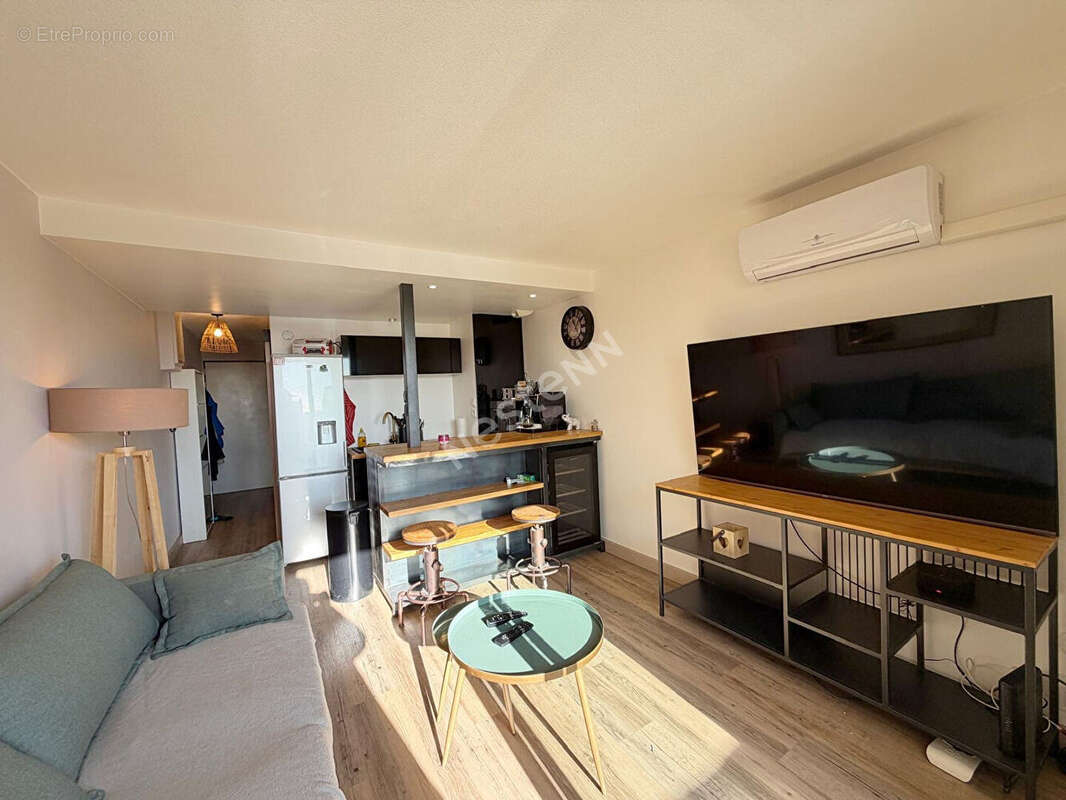 Appartement à CARQUEIRANNE