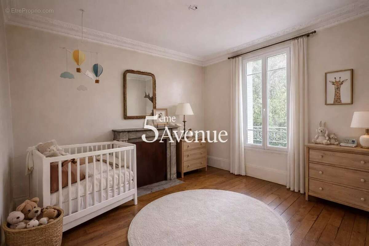 Maison à NOGENT-SUR-MARNE