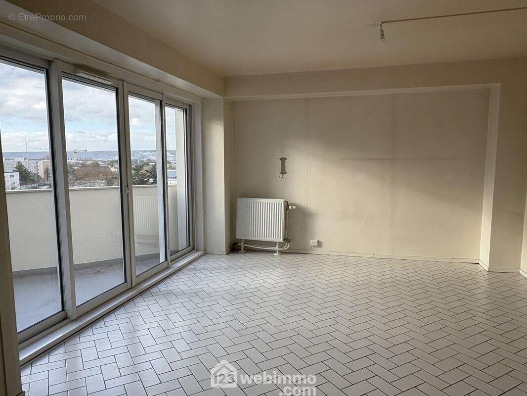 Appartement à LE PETIT-QUEVILLY