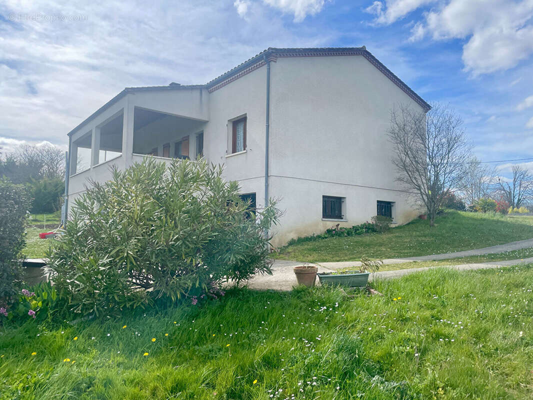 Maison à CASTILLONNES