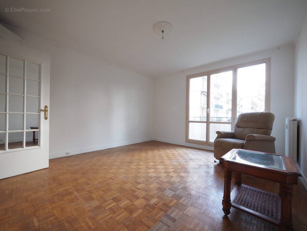 Appartement à BOIS-D'ARCY