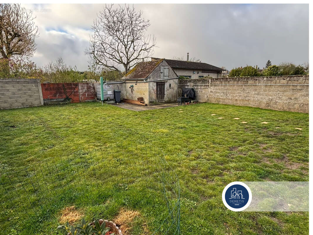 Maison à LA SUZE-SUR-SARTHE