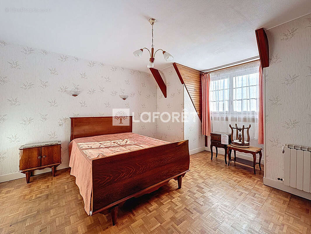 Maison à AUBEVOYE