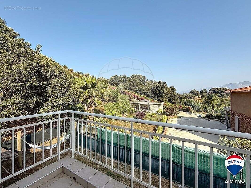 Appartement à BASTELICACCIA