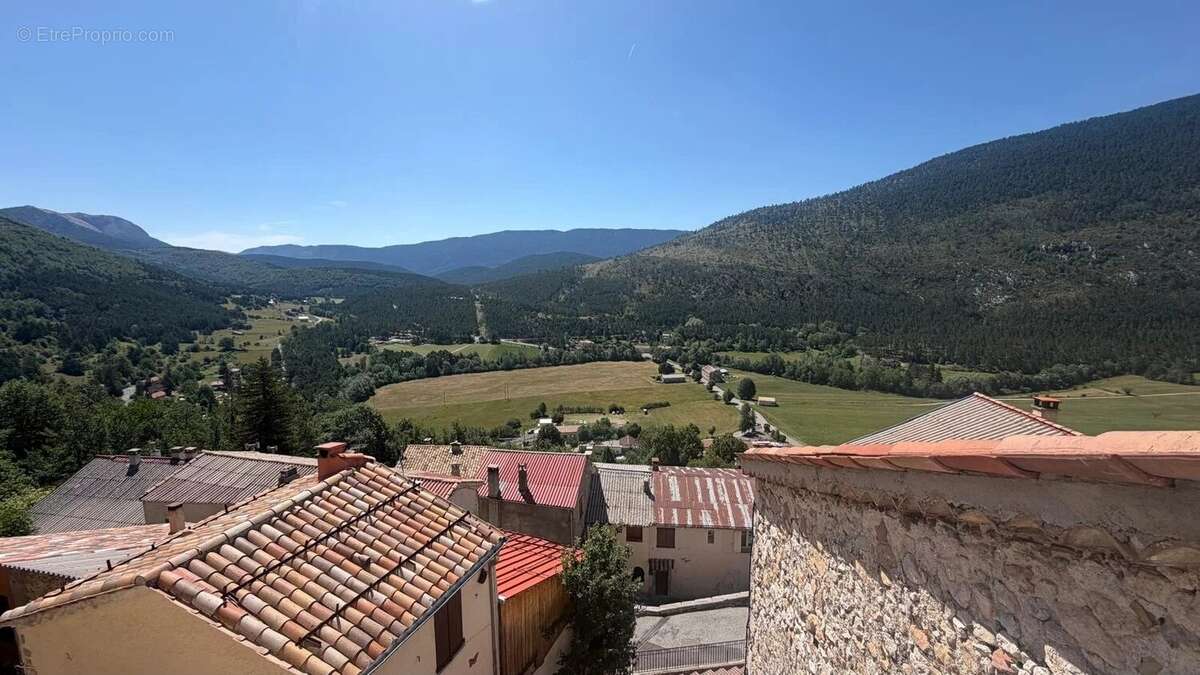 Charmante maison de village à Saint Auban - photo 4