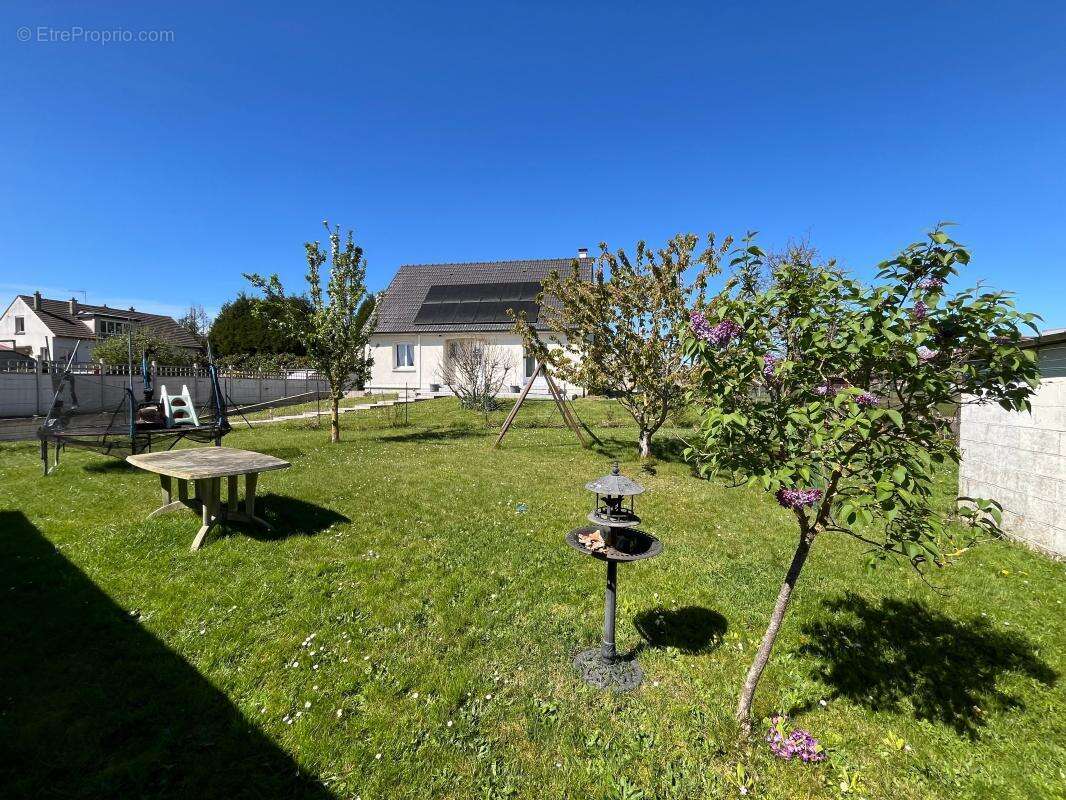 Maison à TERGNIER