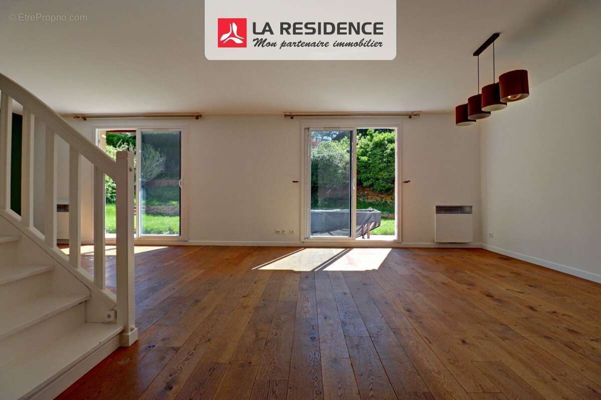 Maison à SAINT-GERMAIN-EN-LAYE