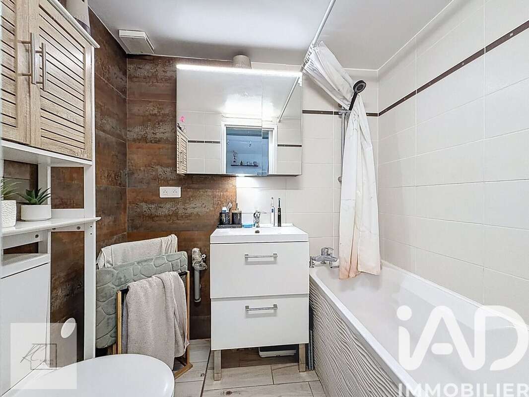 Photo 7 - Appartement à BAGNOLS-EN-FORET