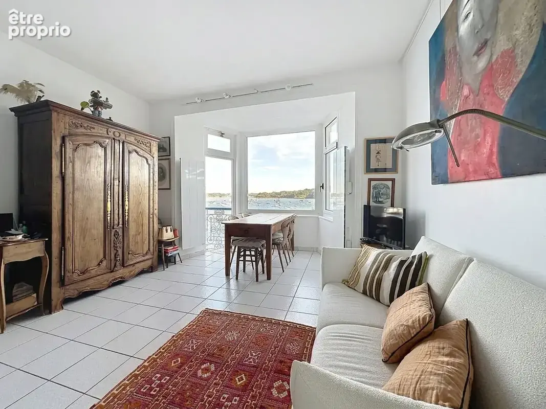 Appartement type 3 - 75,84 m²  - deux balcons - vue mer exceptionnelle - photo 2