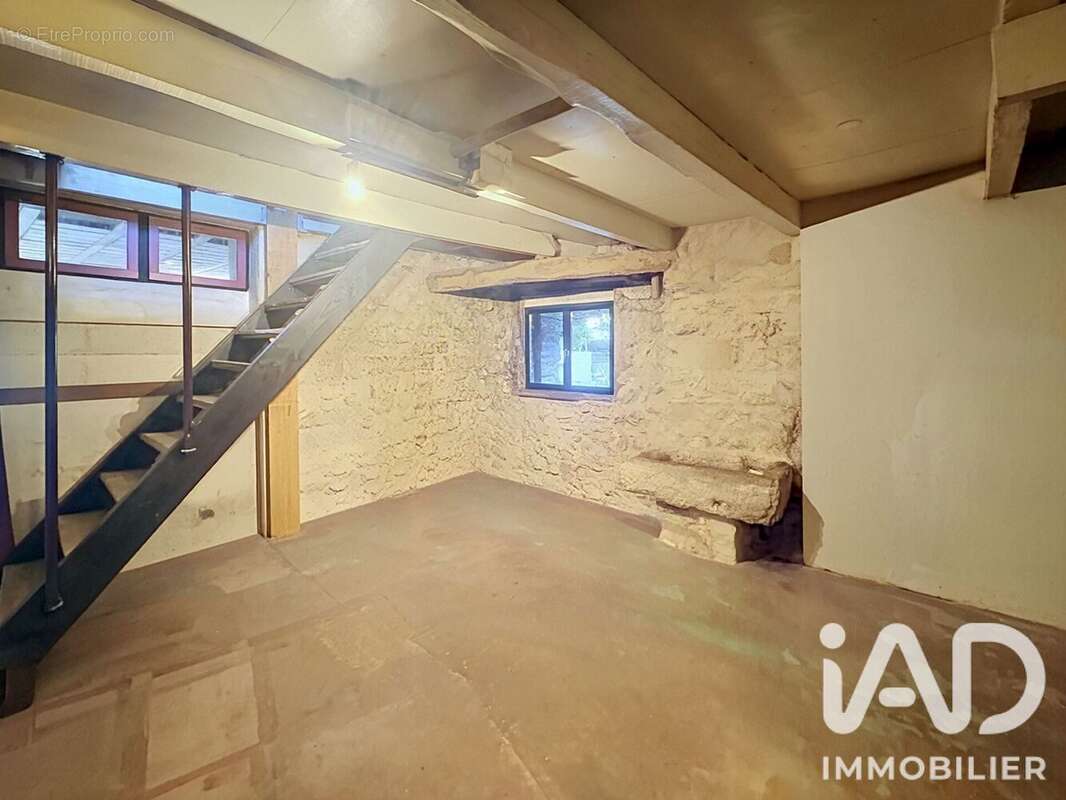 Maison 103 m² à Cornus  - photo 2