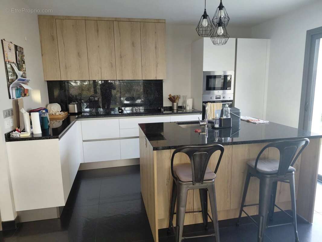 Maison à TRESPOUX-RASSIELS