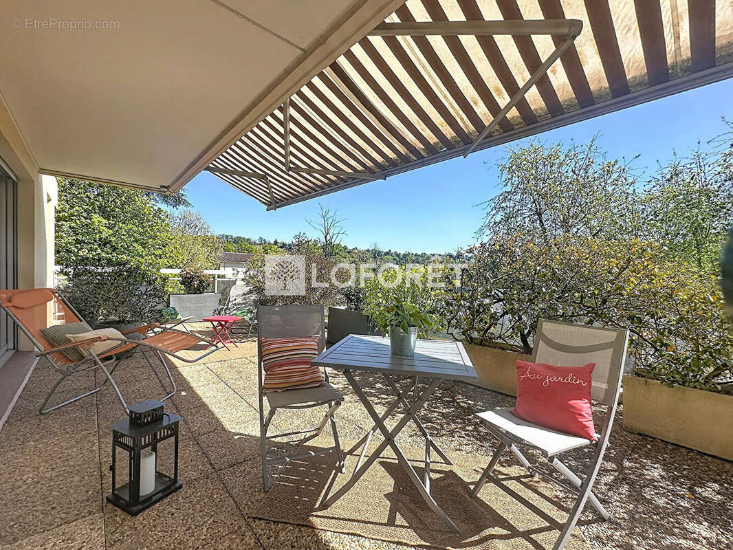 Appartement à TASSIN-LA-DEMI-LUNE