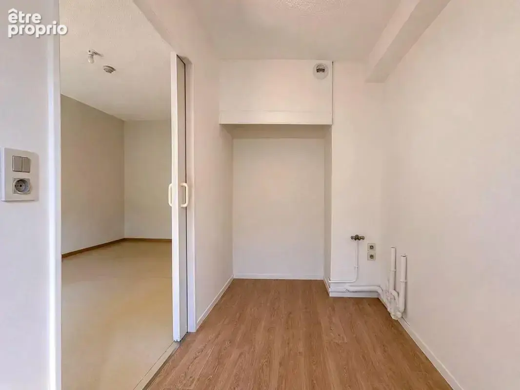 Appartement À Vendre - photo 2