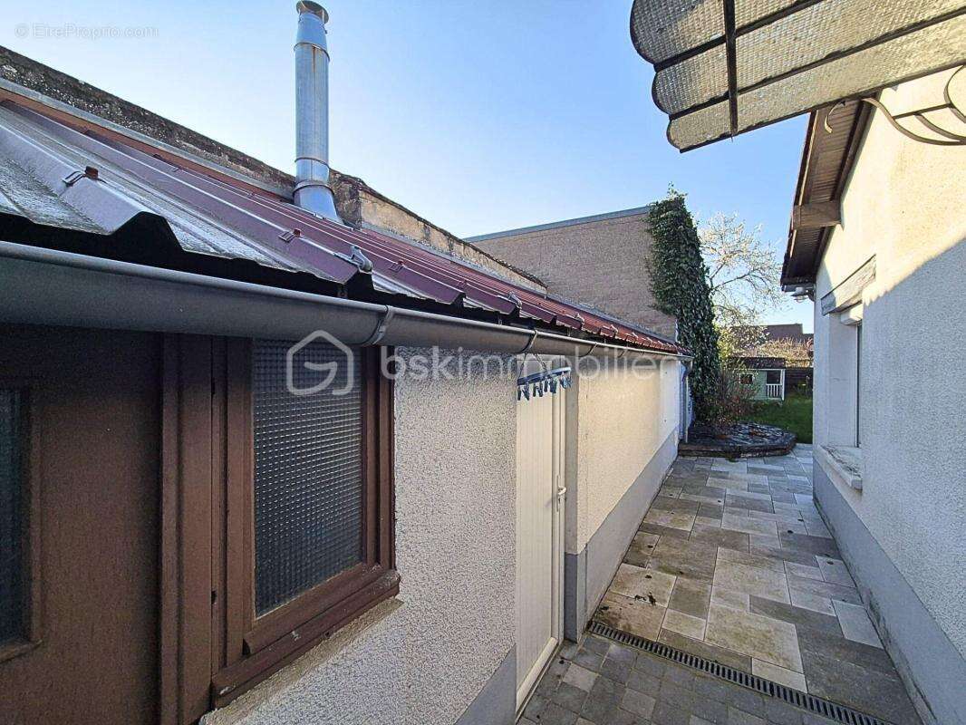 Maison à FLEURY-LES-AUBRAIS