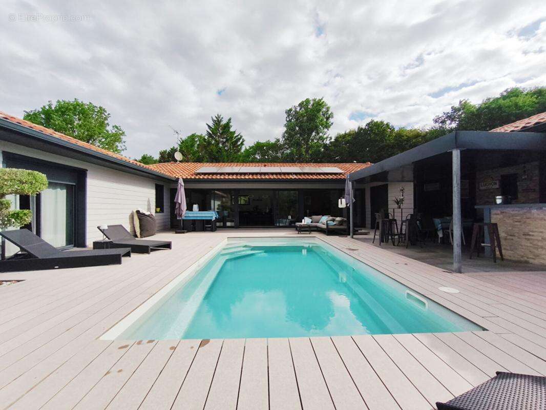 Maison à SOUSTONS