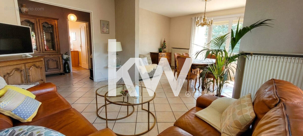 Appartement à SAINT-ETIENNE