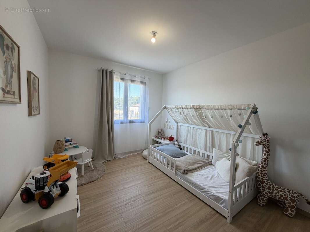 Maison 116 m² à Marcilloles  - photo 8
