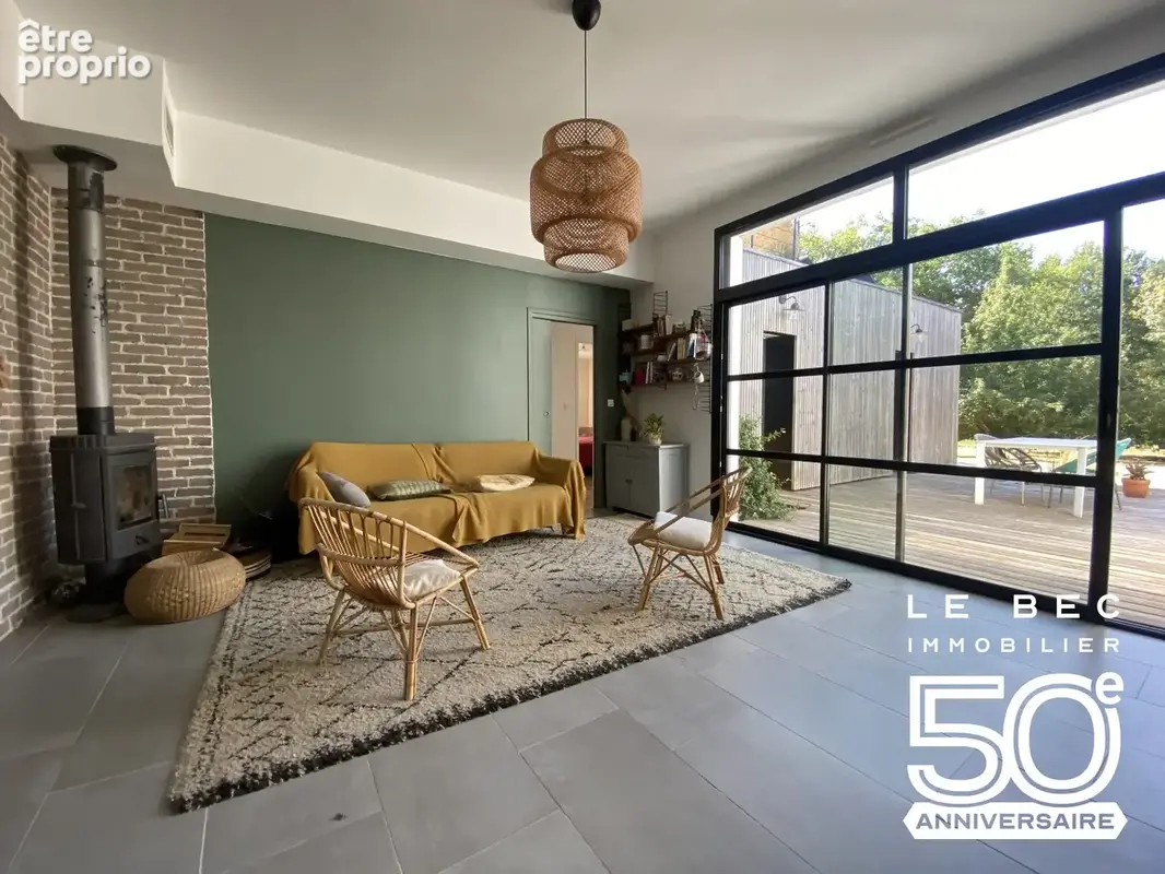 Maison 224 m² à Le Hezo  - photo 4