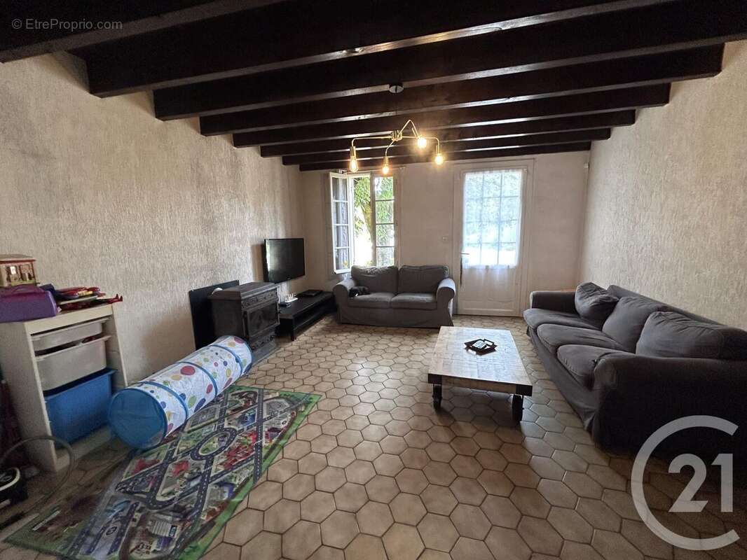 Maison 116 m² à La Clotte  - photo 7