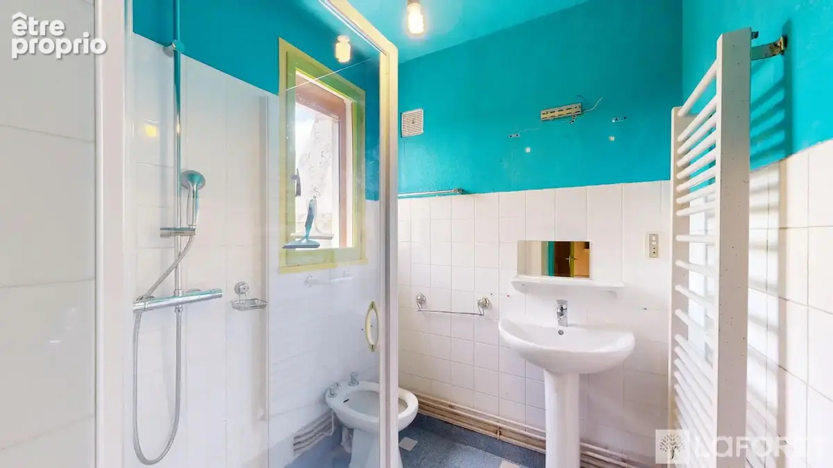 Maison t6 à moulins - photo 7
