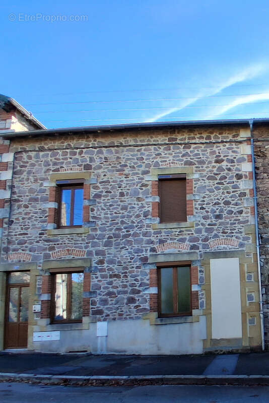 Appartement à CHAUFFAILLES