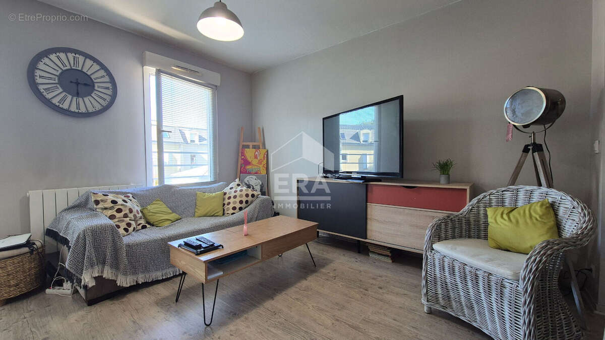 Appartement à BRIE-COMTE-ROBERT