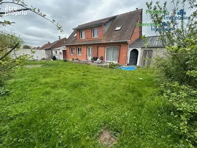 Maison à SAINT-FOLQUIN