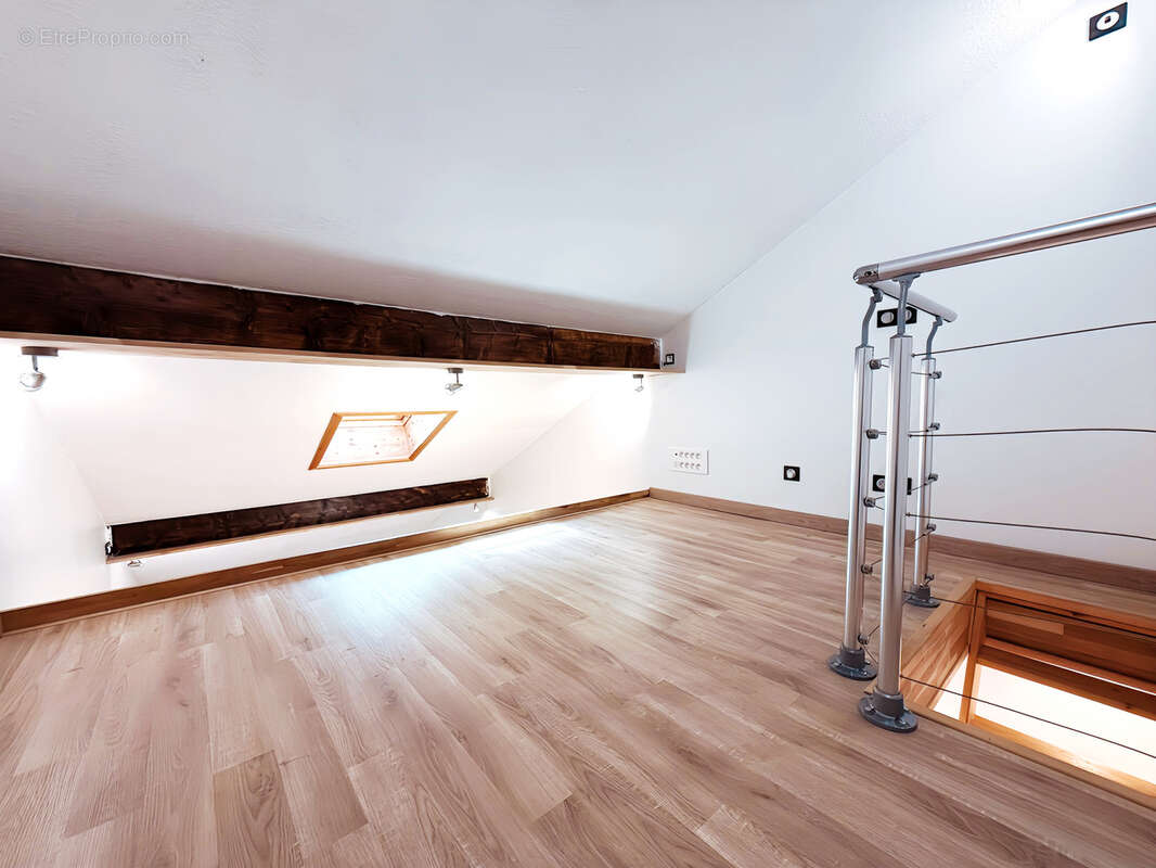 Appartement à SAINT-JEOIRE