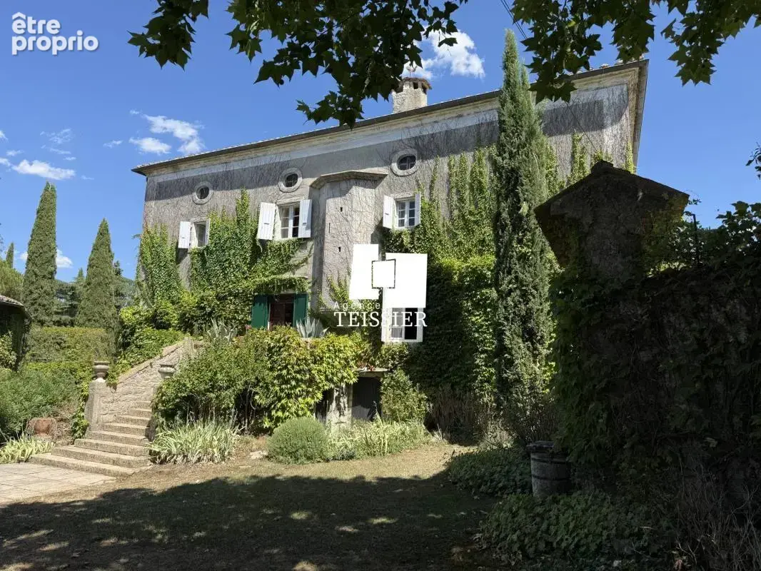 L'élégance d'une histoire, le privilége d'une demeure d'excep - photo 2