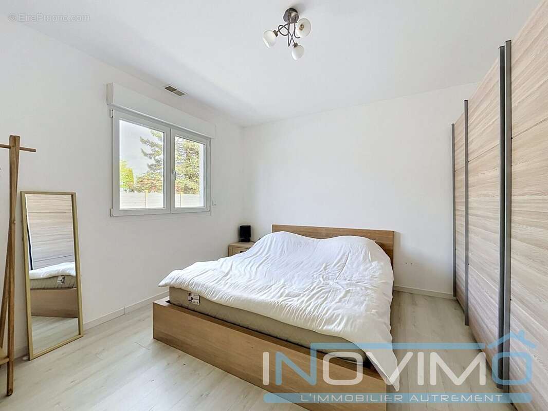 Maison 98 m² à Brouckerque  - photo 6