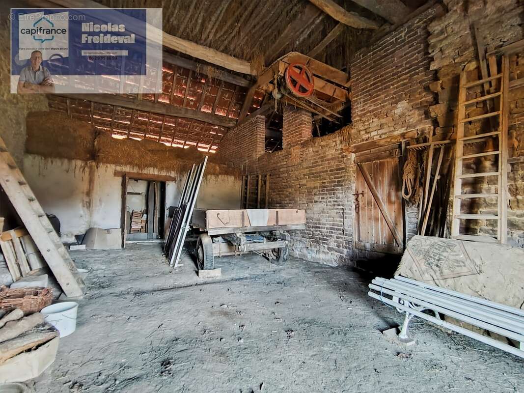 ferme  3 pièces proche de BLETTERANS (39) - photo 19