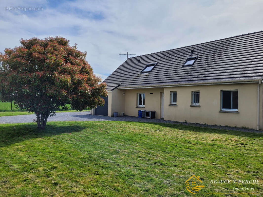 Maison à ILLIERS-COMBRAY