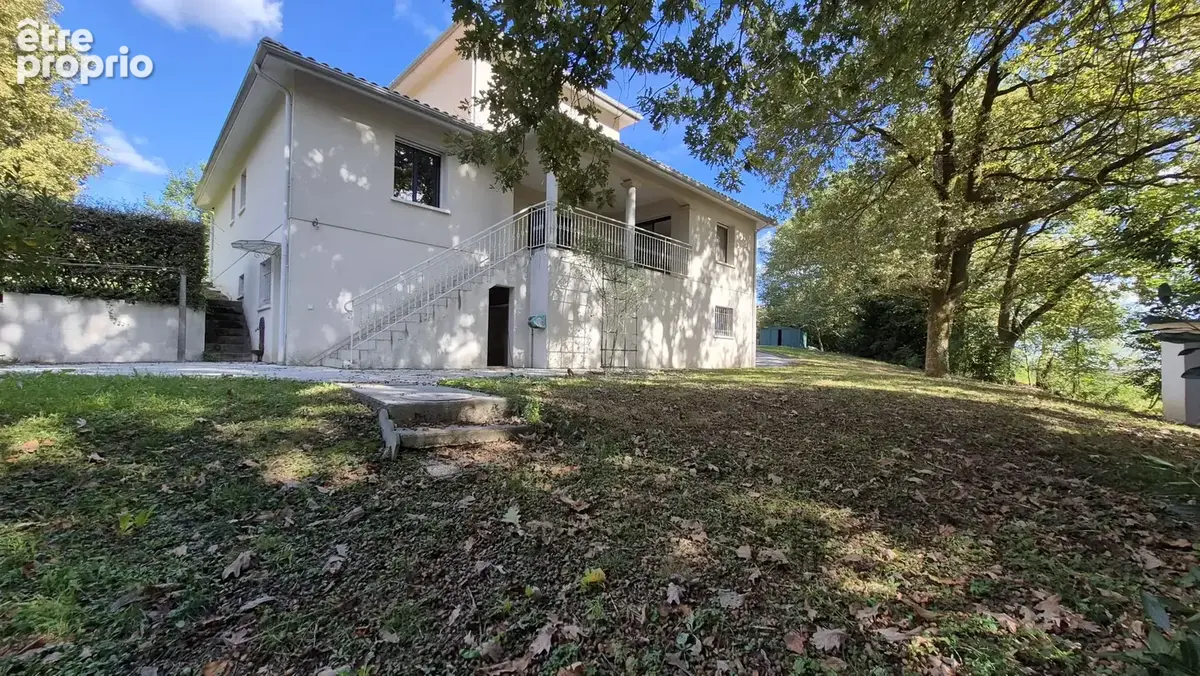 Maison à POUILLON