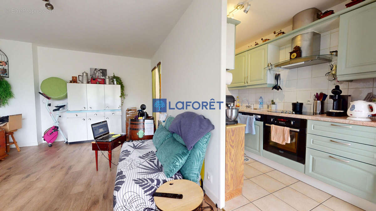 Appartement à MORANGIS