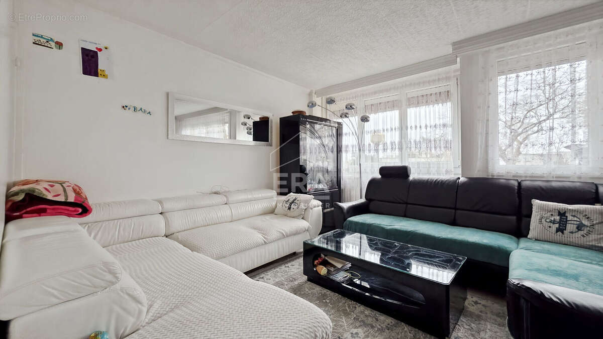 Appartement à MONTREUIL