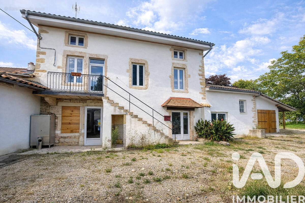 Photo 1 - Maison à TOURNUS
