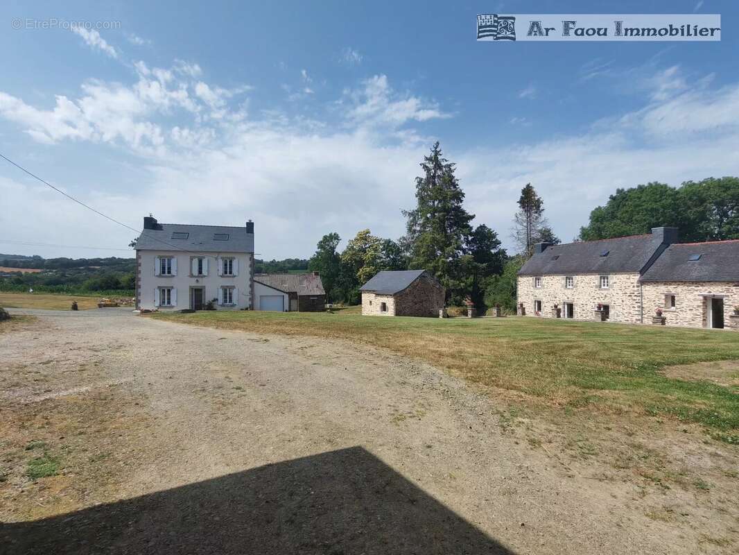 Maison à LOPEREC