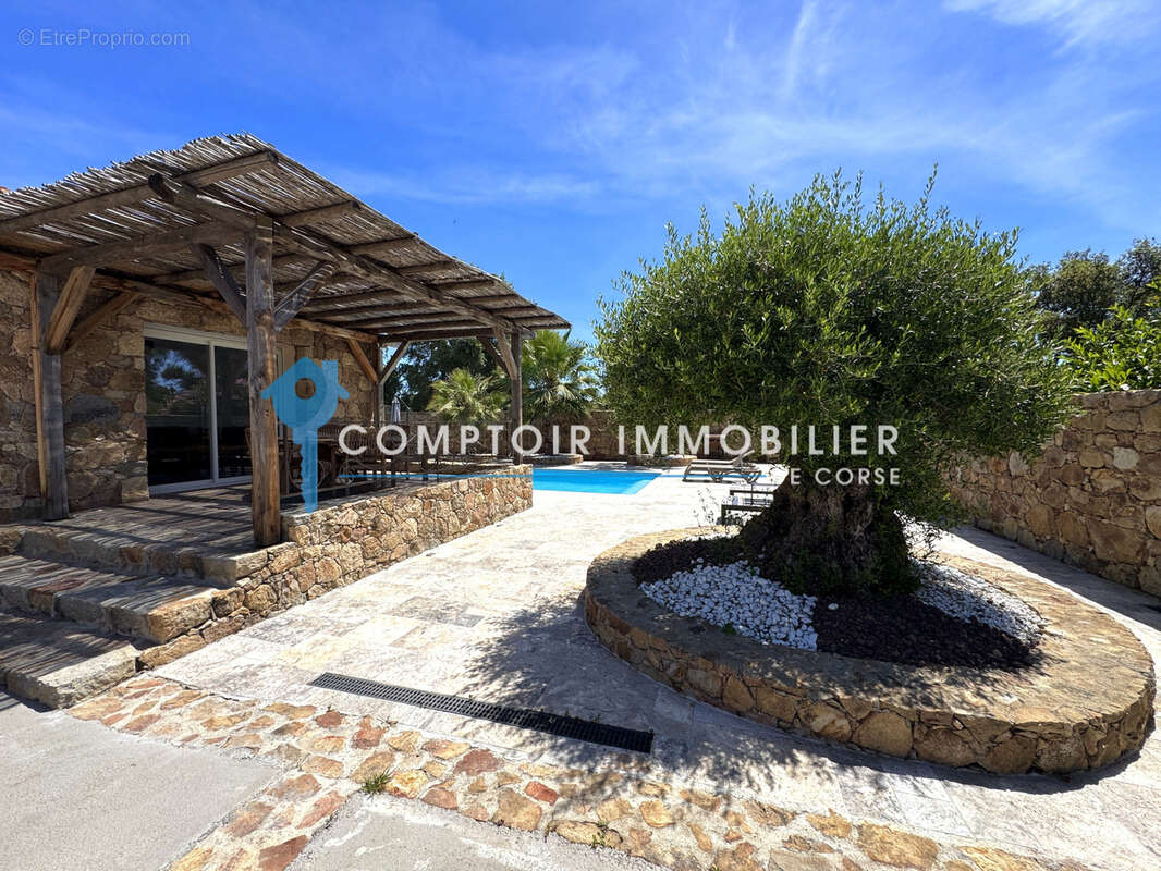Villa style bergerie 3 chambres en pierre de taille avec piscine - photo 17