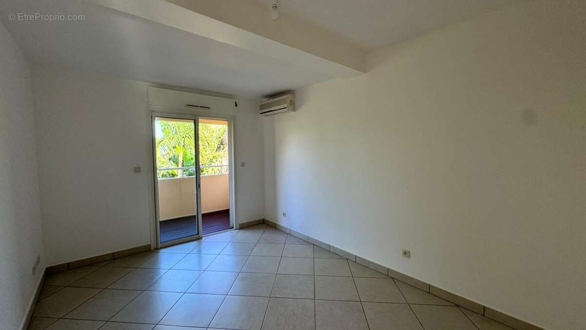 Maison à SAINT-PIERRE