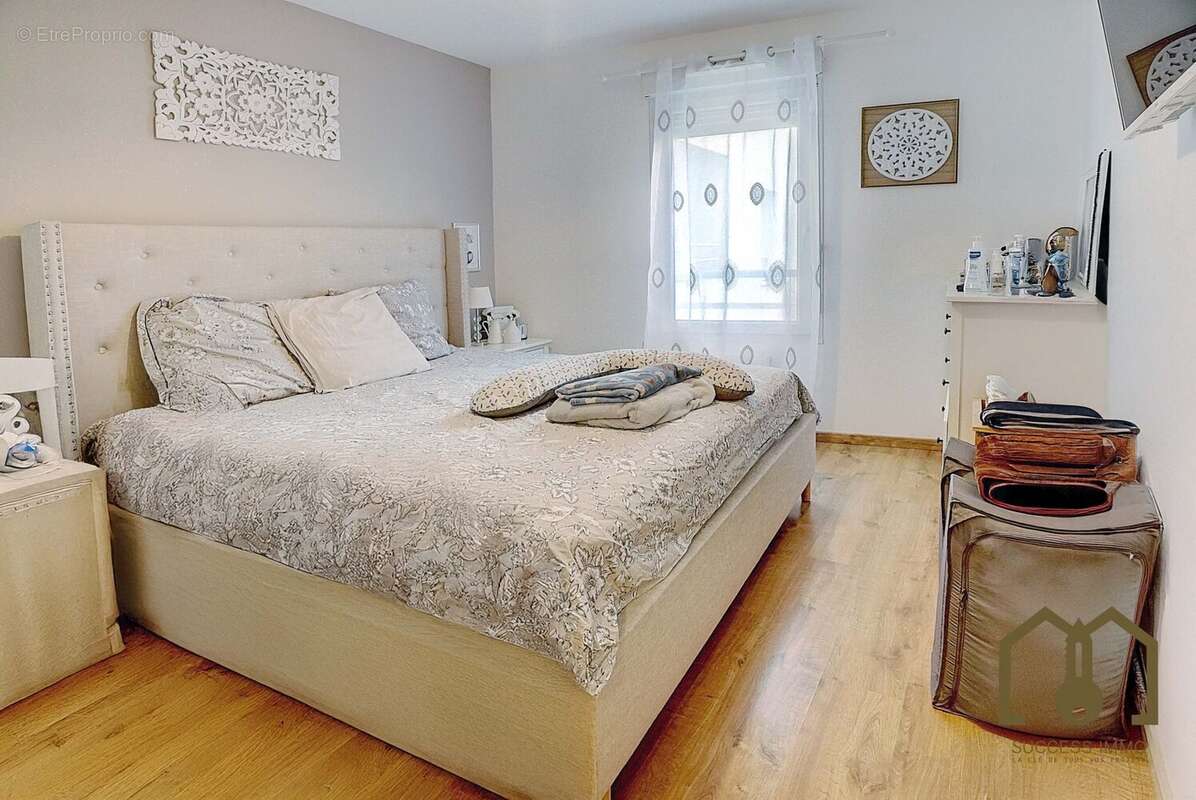 Appartement à SAINT-PRIEST