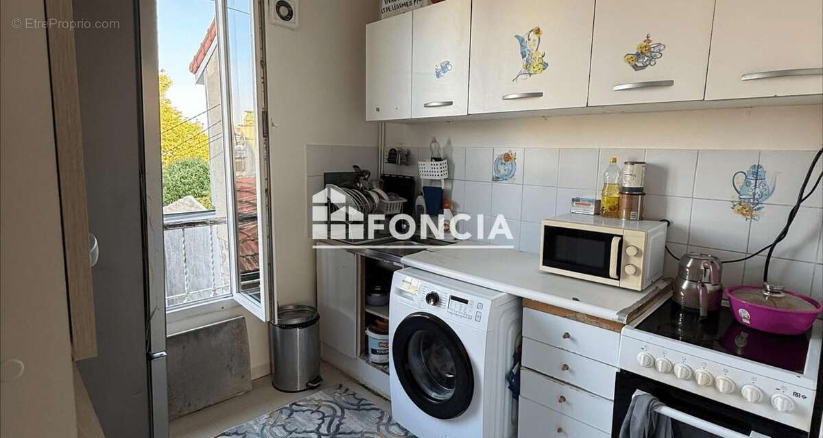 Appartement à ROSNY-SOUS-BOIS