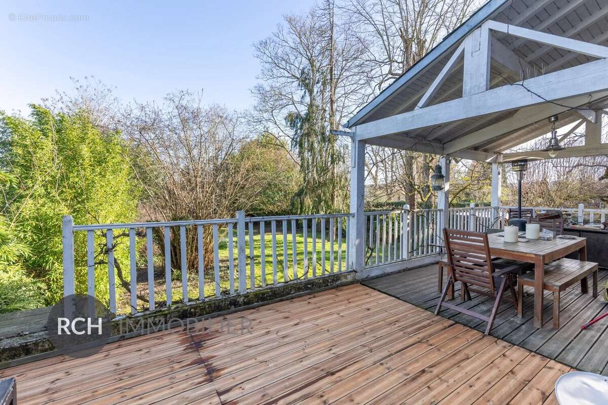 Maison à MONTFORT-L'AMAURY