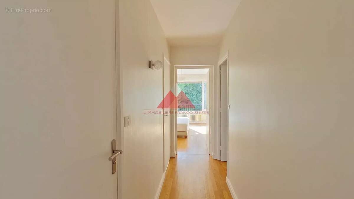 Appartement à TASSIN-LA-DEMI-LUNE