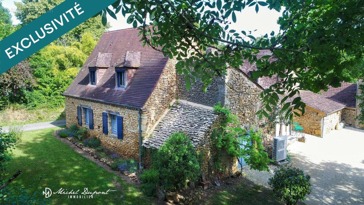 Photo 1 - Maison à LE BUISSON-DE-CADOUIN