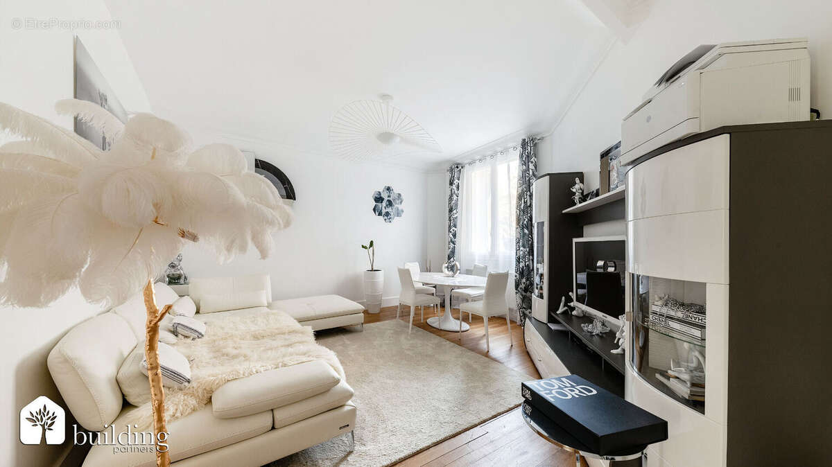 Appartement à NEUILLY-SUR-SEINE