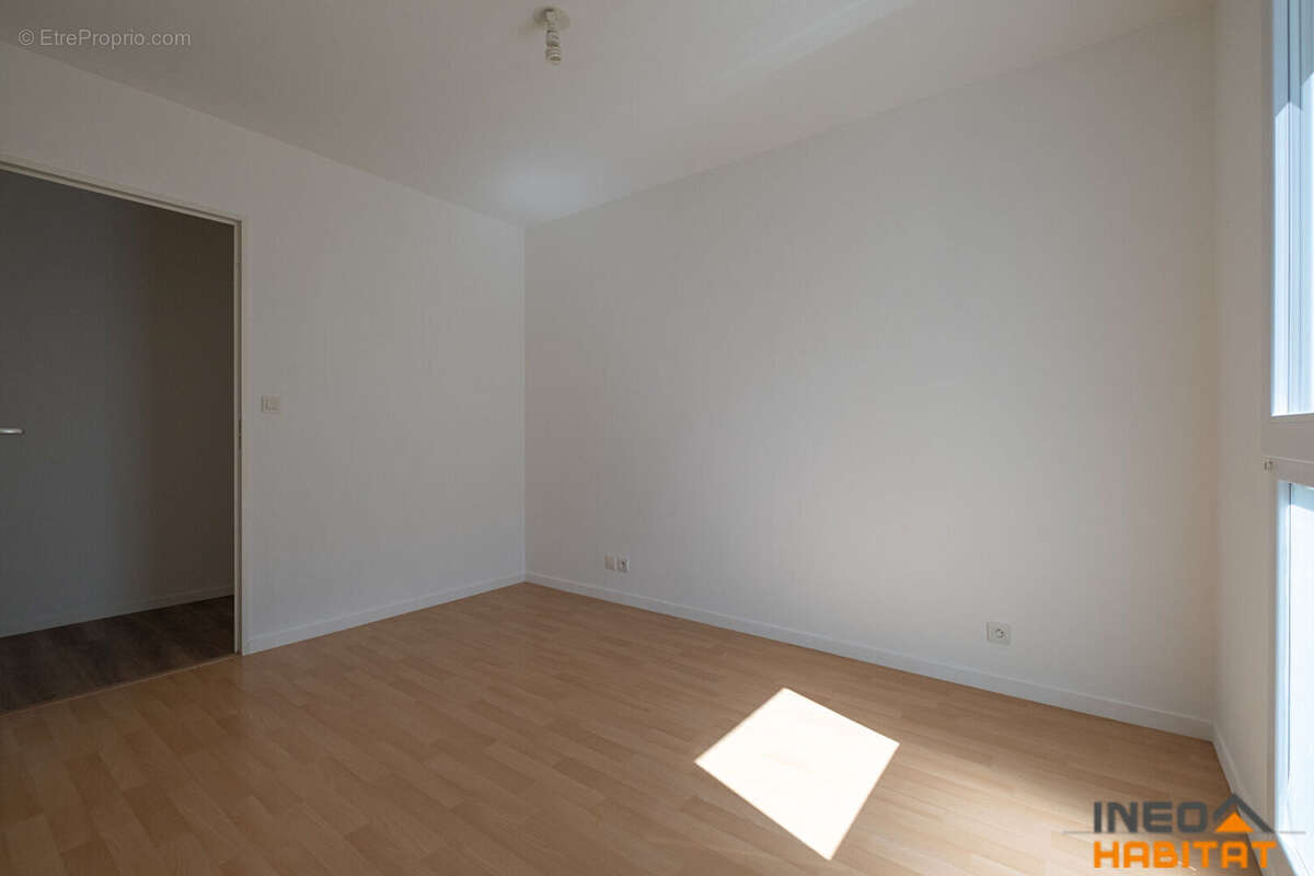 Appartement Saint-gregoire 3 pièce(s) 59.80 m2 - photo 11