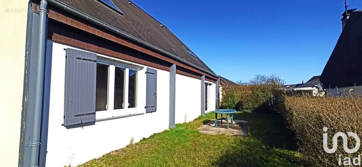 Photo 1 - Maison à OISSEL