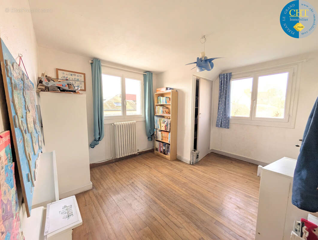 Grande maison familiale en hyper-centre   guer (56380) avec cht immobilier - photo 10