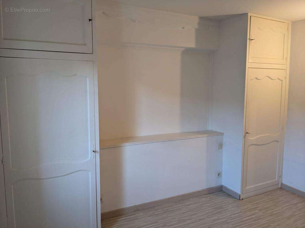 Appartement à BARGEMON